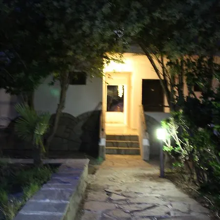 Artemis Holidays * Kalogria (Sithonia)