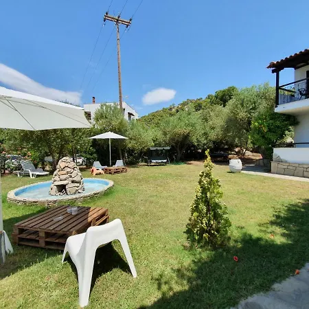 Artemis Holidays Ξενοδοχείο *
